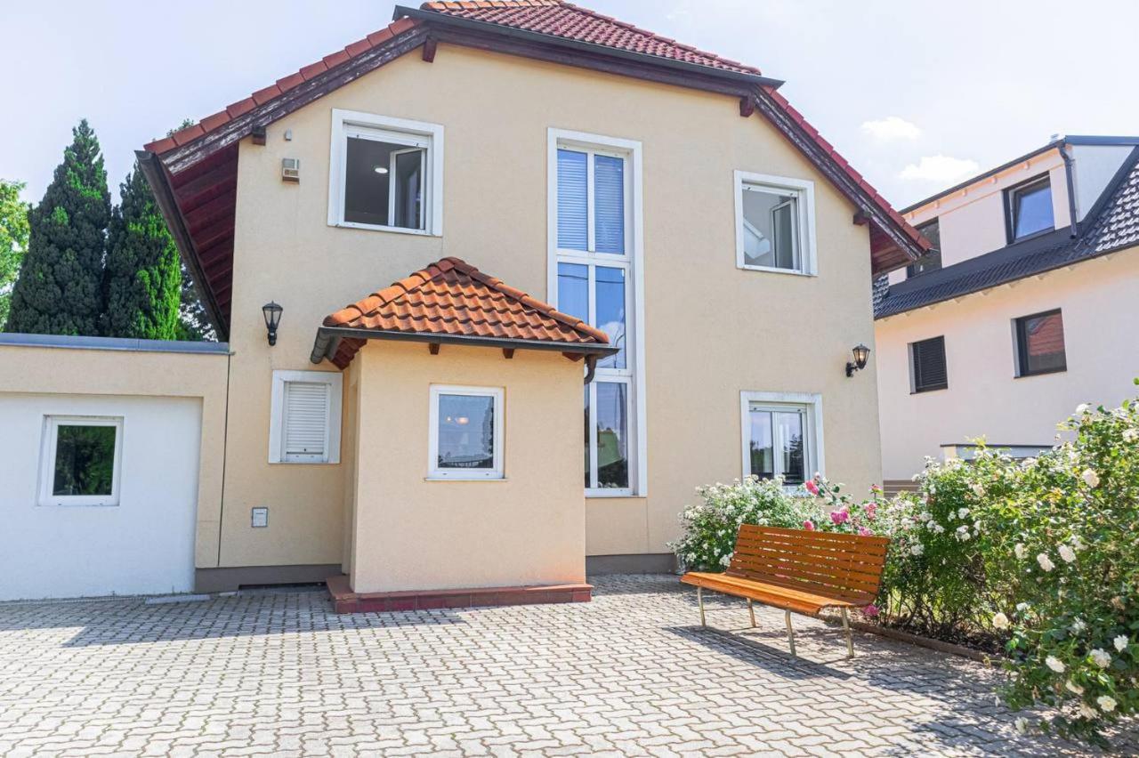 Comfortable Rooms In A Beautiful House Gd Wien Eksteriør bilde
